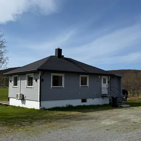 Koselig Hus I Sentrum Av Olderfjord Holiday home *